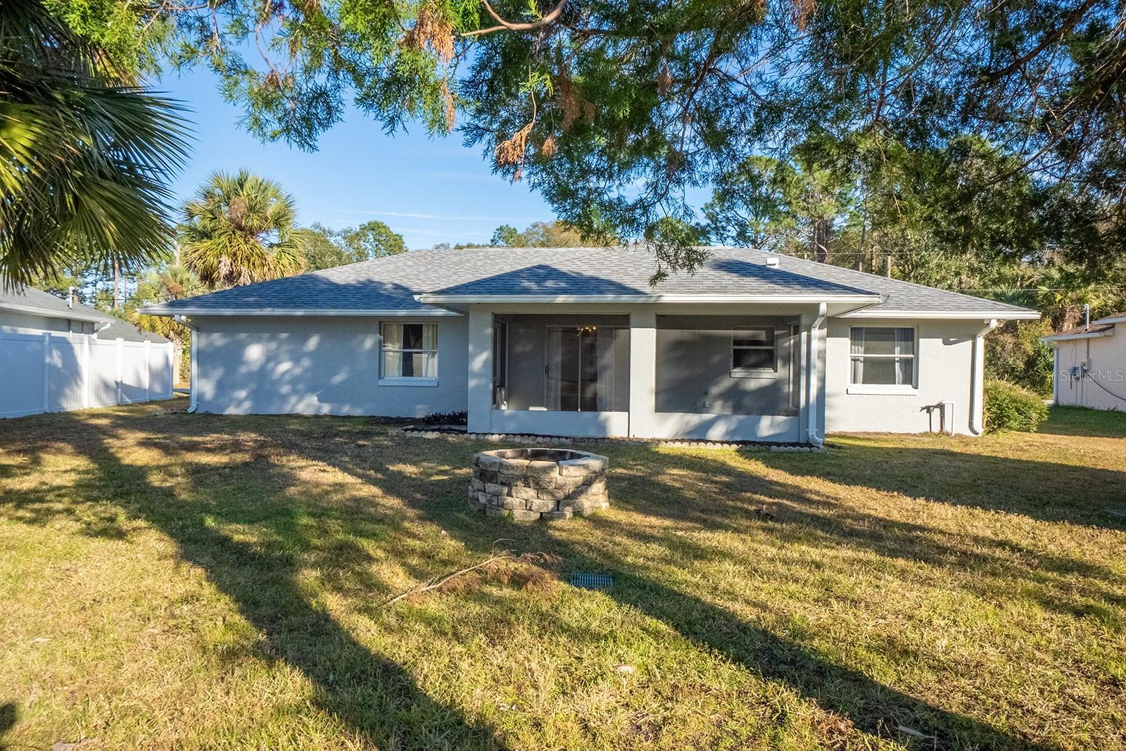 44 WHITE HALL DR, PALM COAST, FL, 32164