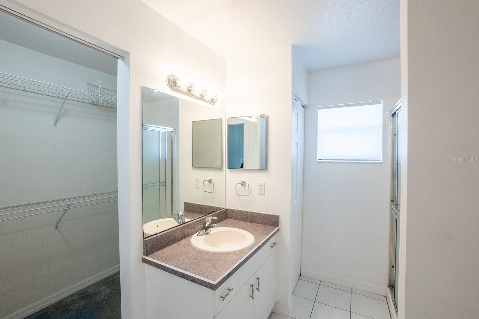 44 WHITE HALL DR, PALM COAST, FL, 32164