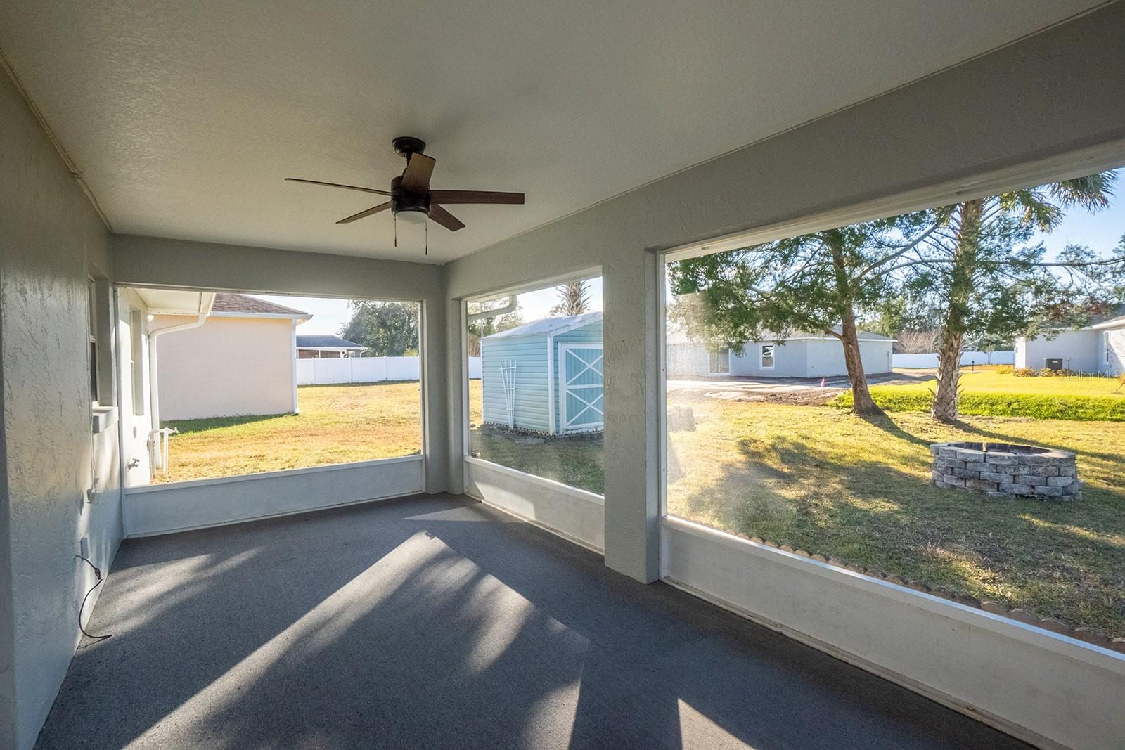44 WHITE HALL DR, PALM COAST, FL, 32164