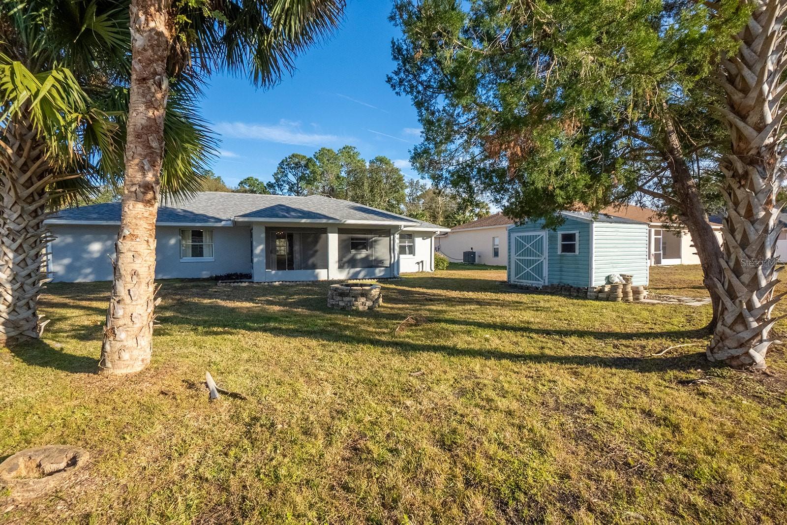 44 WHITE HALL DR, PALM COAST, FL, 32164