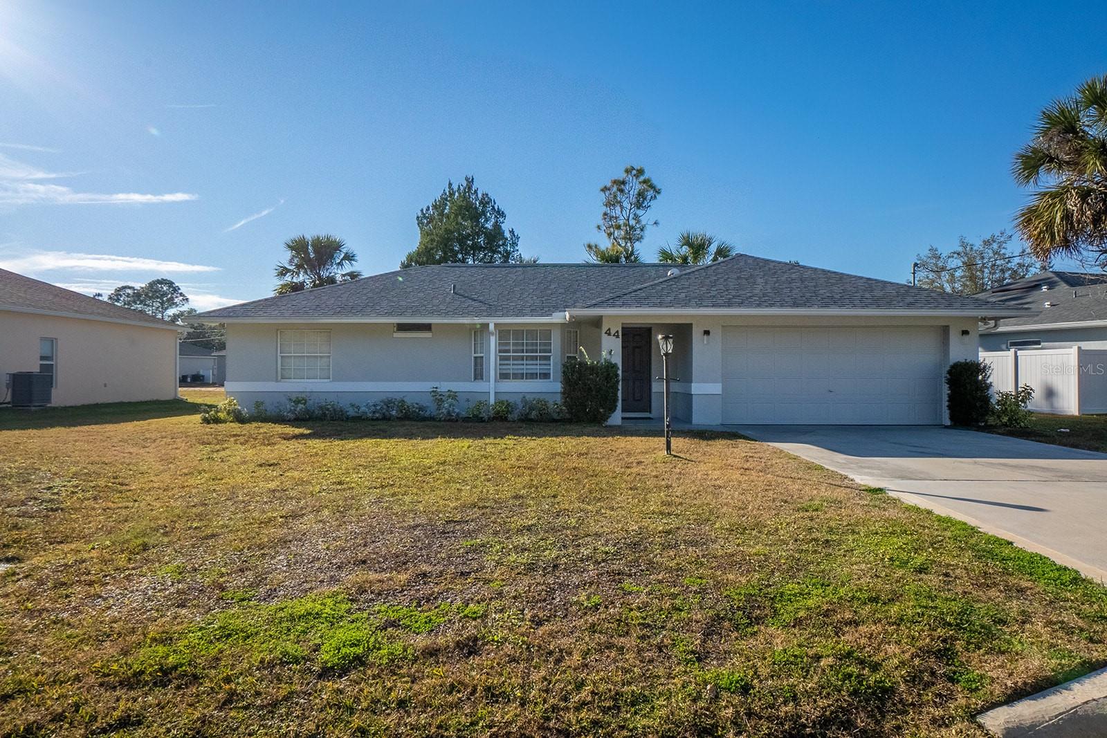 44 WHITE HALL DR, PALM COAST, FL, 32164