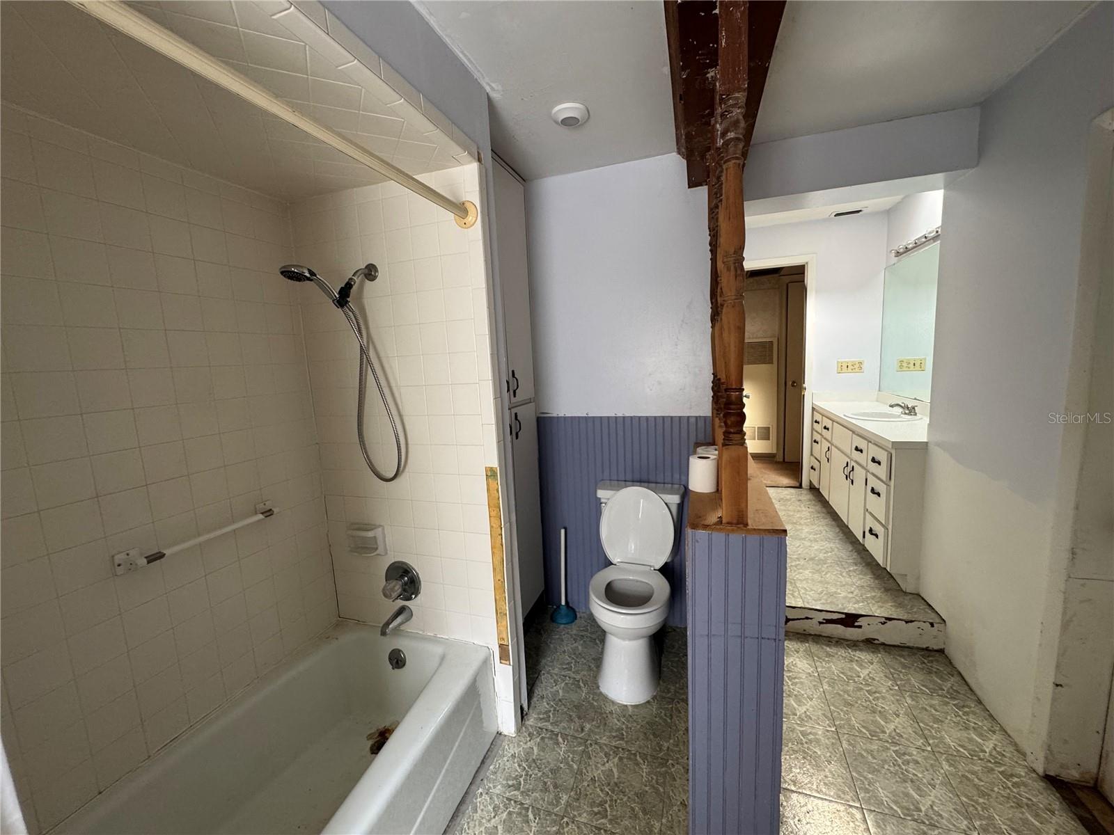 1401 CR 449, LAKE PANASOFFKEE, FL, 33538