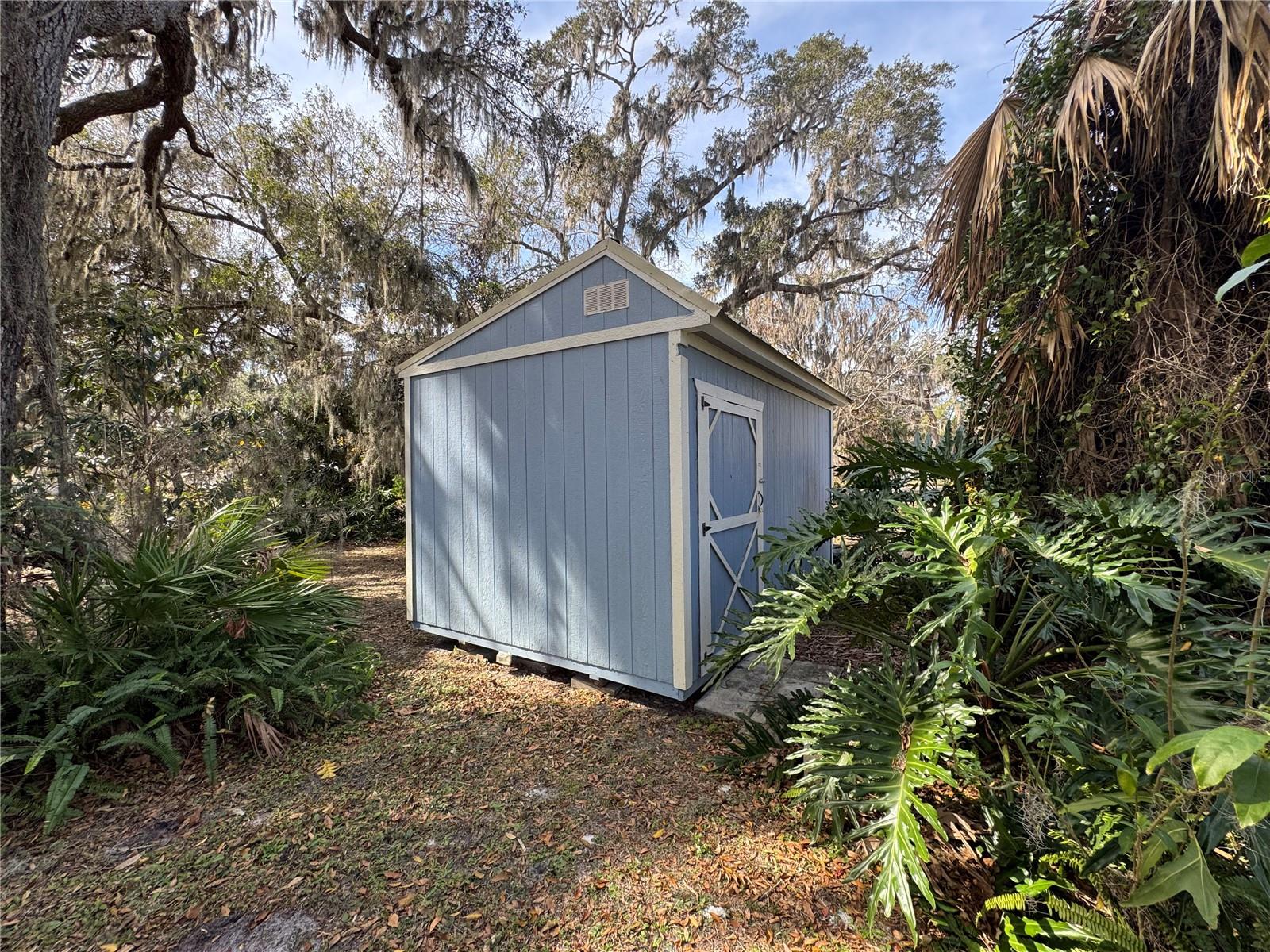 1401 CR 449, LAKE PANASOFFKEE, FL, 33538