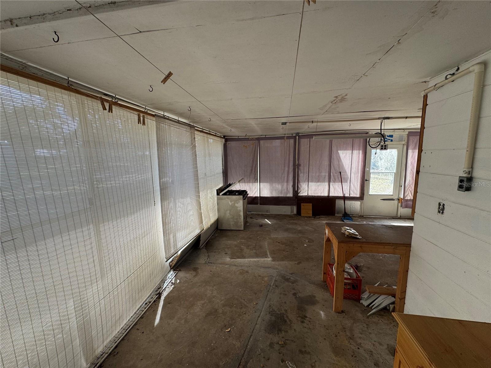 1401 CR 449, LAKE PANASOFFKEE, FL, 33538