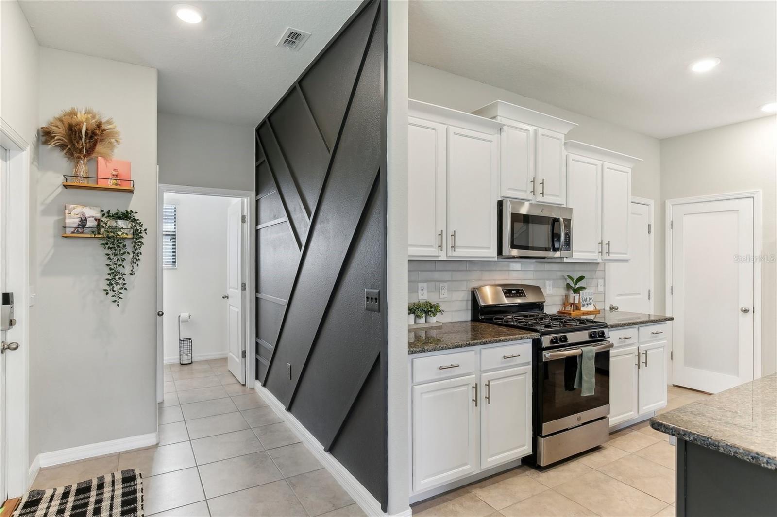 16877 RED BRICK LN, LAND O LAKES, FL, 34638