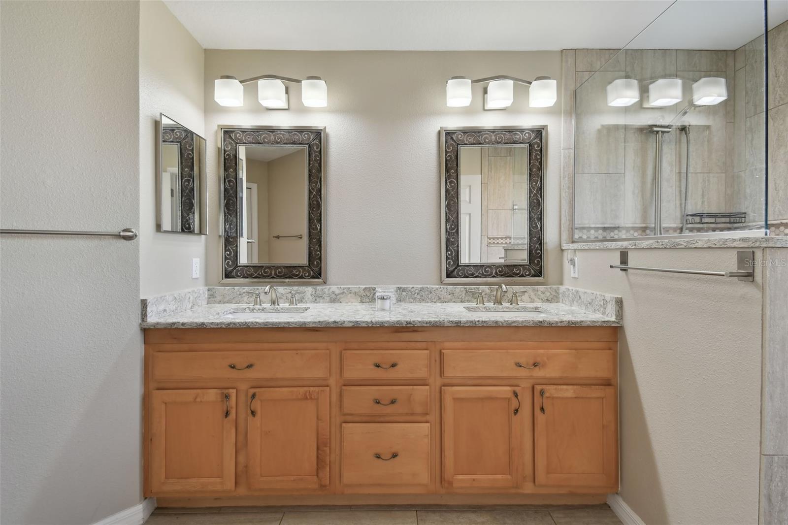 152 TRAVIS LN, DAVENPORT, FL, 33837