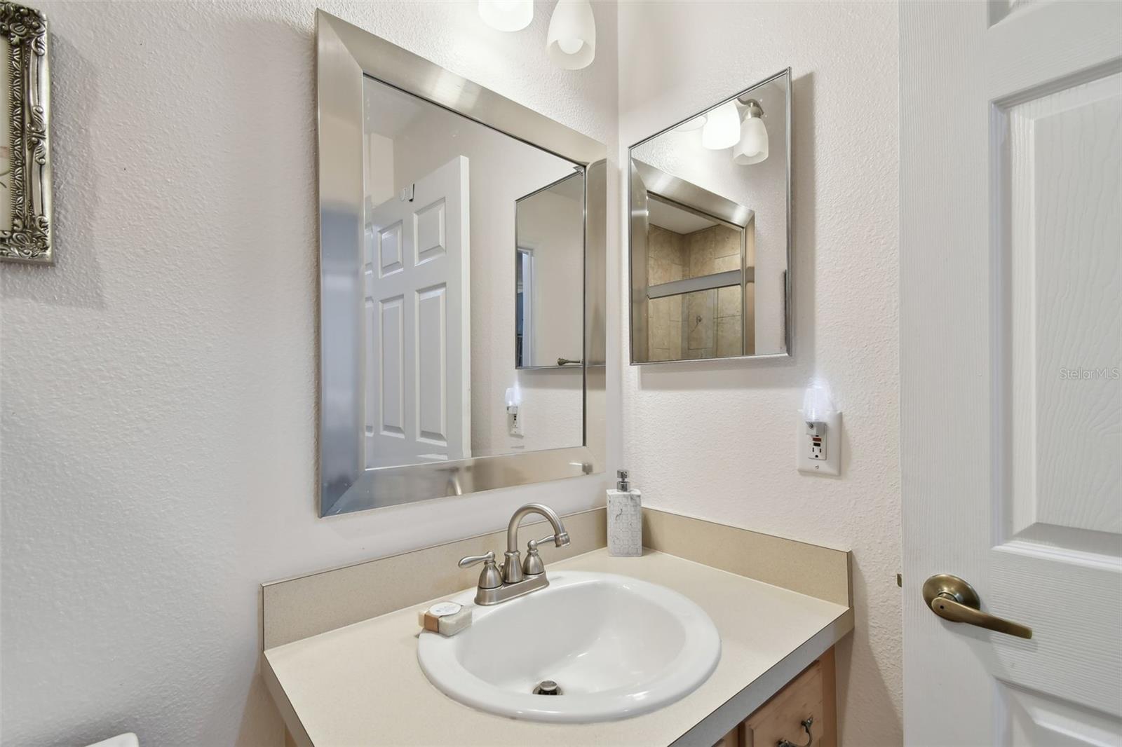 152 TRAVIS LN, DAVENPORT, FL, 33837