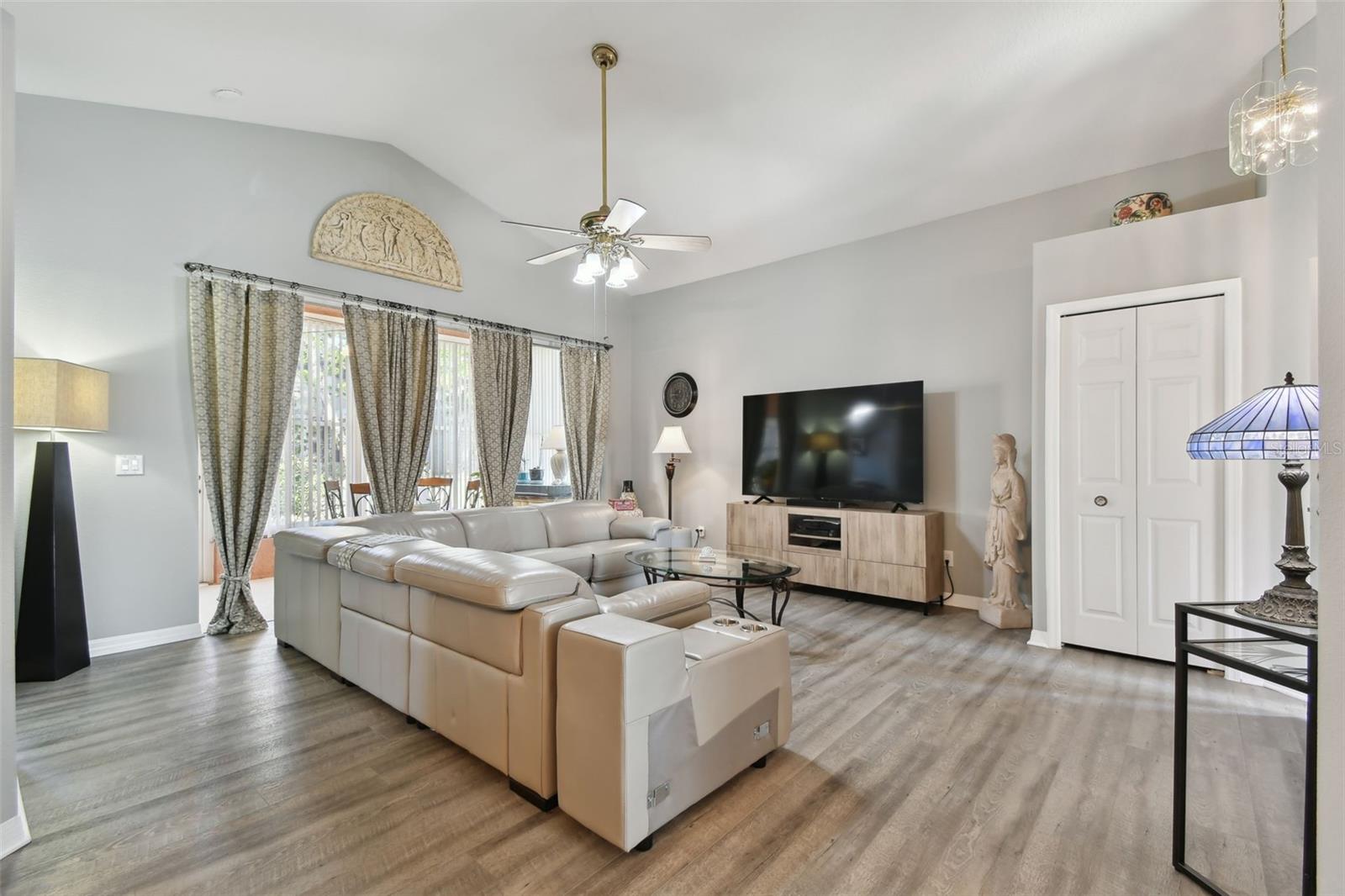 152 TRAVIS LN, DAVENPORT, FL, 33837