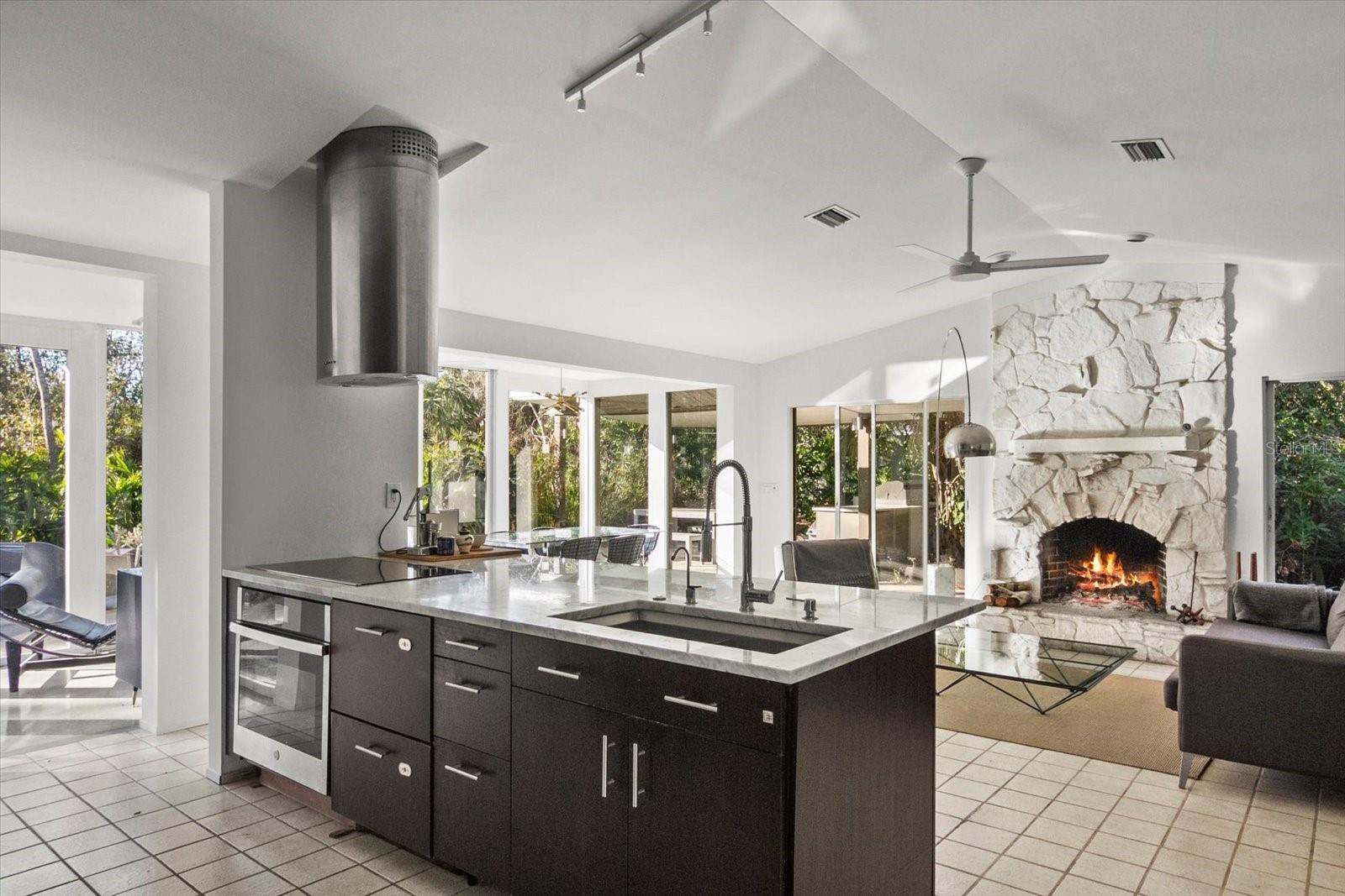 3439 TOBERO LN, SARASOTA, FL, 34235