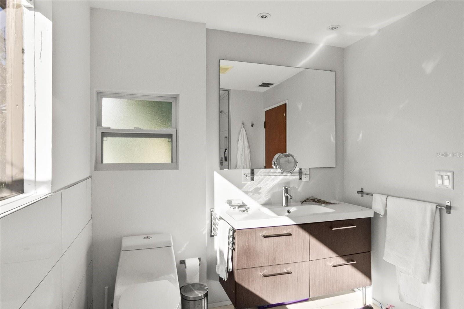 3439 TOBERO LN, SARASOTA, FL, 34235