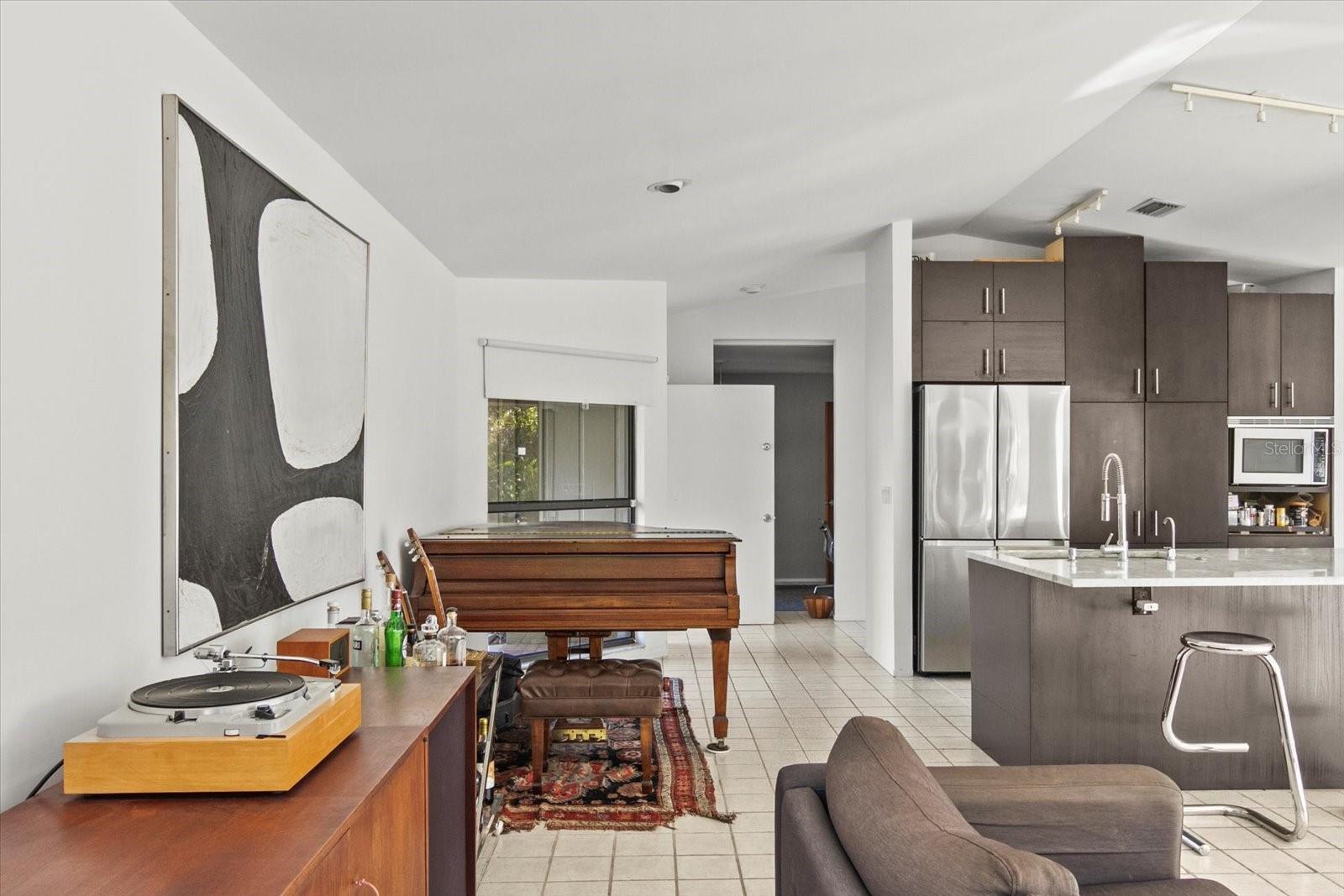 3439 TOBERO LN, SARASOTA, FL, 34235