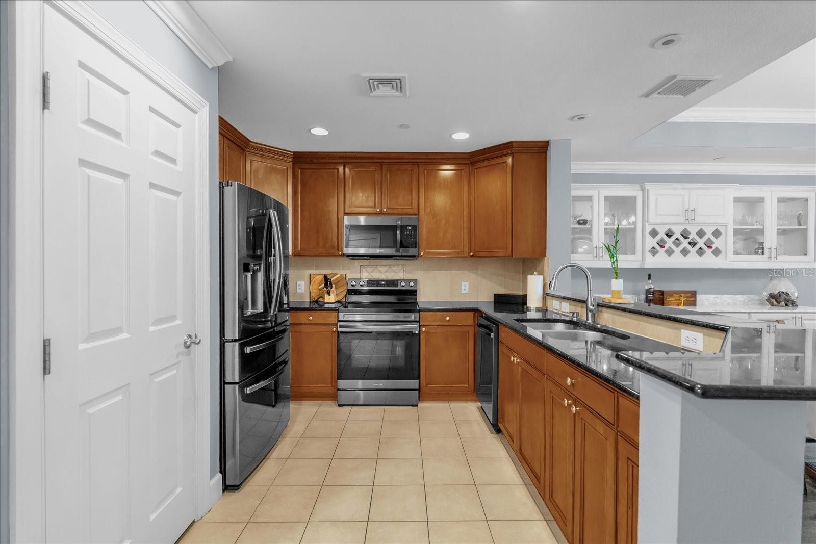 1358 CENTRE COURT RIDGE DR #202, REUNION, FL, 34747