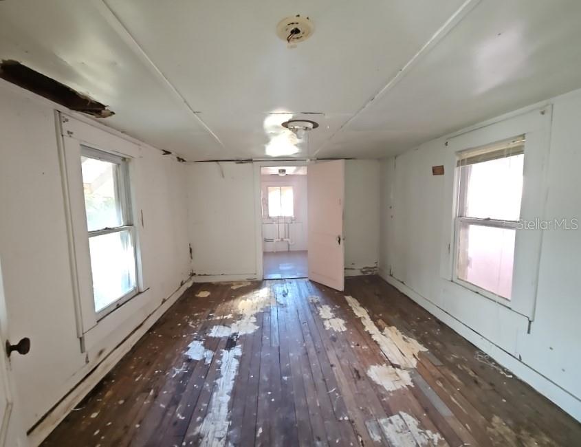 426 S DISSTON AVE, TARPON SPRINGS, FL, 34689