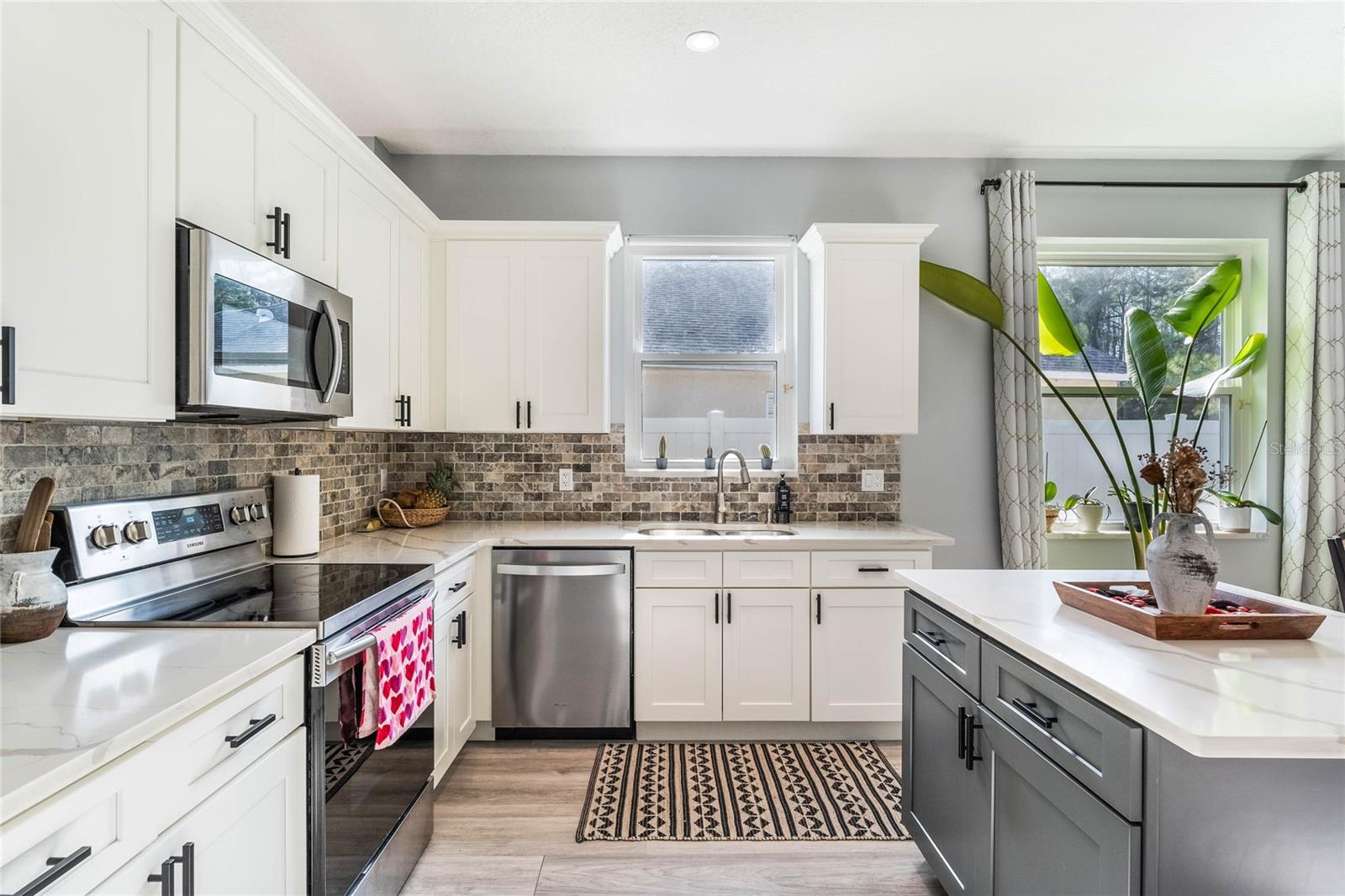 3250 BREAKERS WAY, ORLANDO, FL, 32825