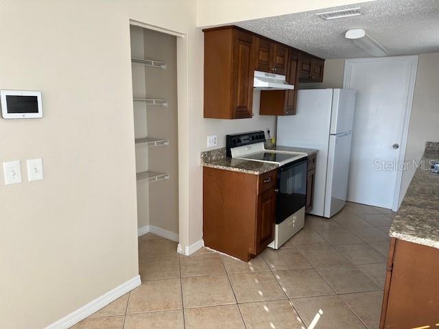206 BEVERLY BLVD, BRANDON, FL, 33511
