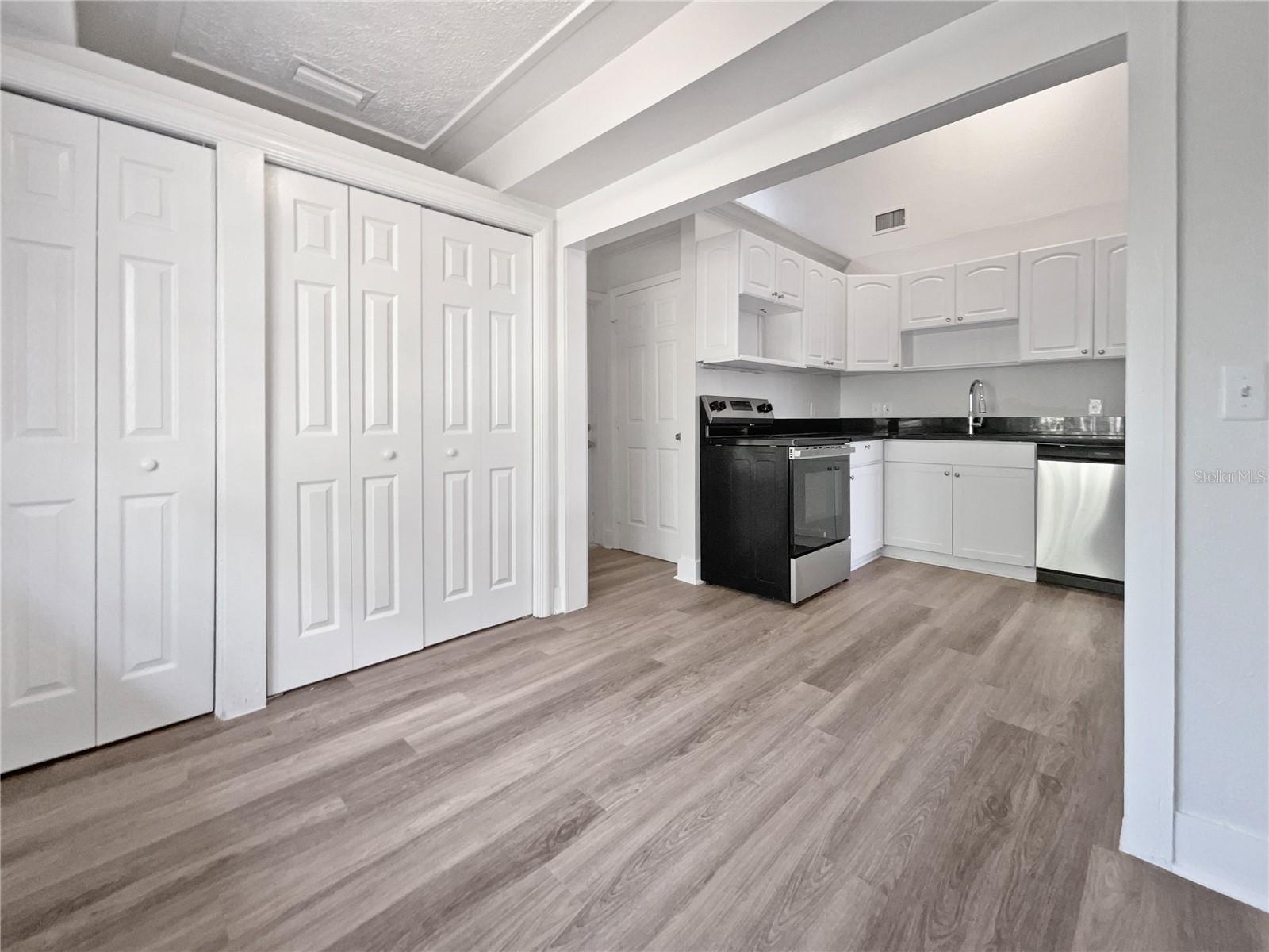 3030 46TH AVE W, BRADENTON, FL, 34207