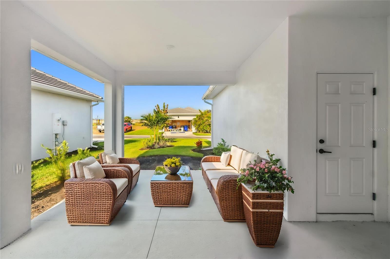 687 ALLORA AVE, NOKOMIS, FL, 34275