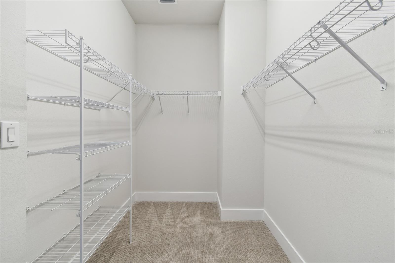 687 ALLORA AVE, NOKOMIS, FL, 34275