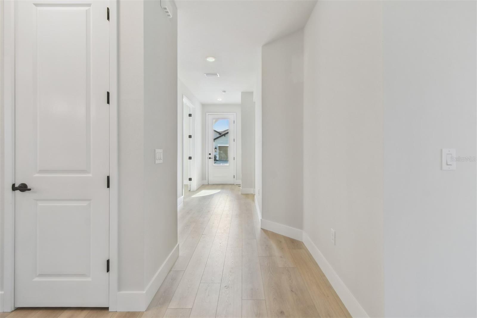 687 ALLORA AVE, NOKOMIS, FL, 34275