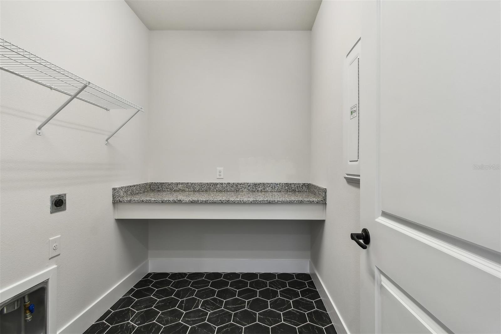 687 ALLORA AVE, NOKOMIS, FL, 34275