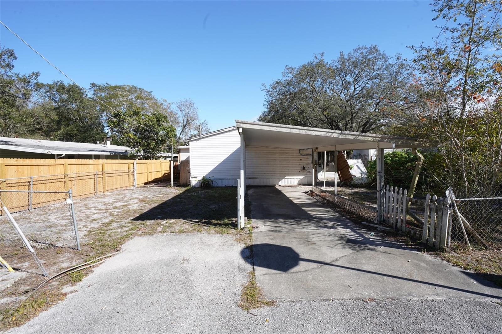 15103 N 20TH ST, LUTZ, FL, 33549