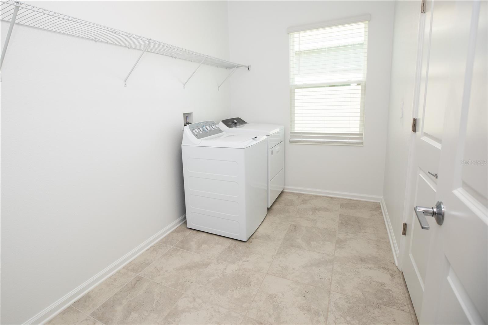 8162 SAYINGS DR, WINTER GARDEN, FL, 34787