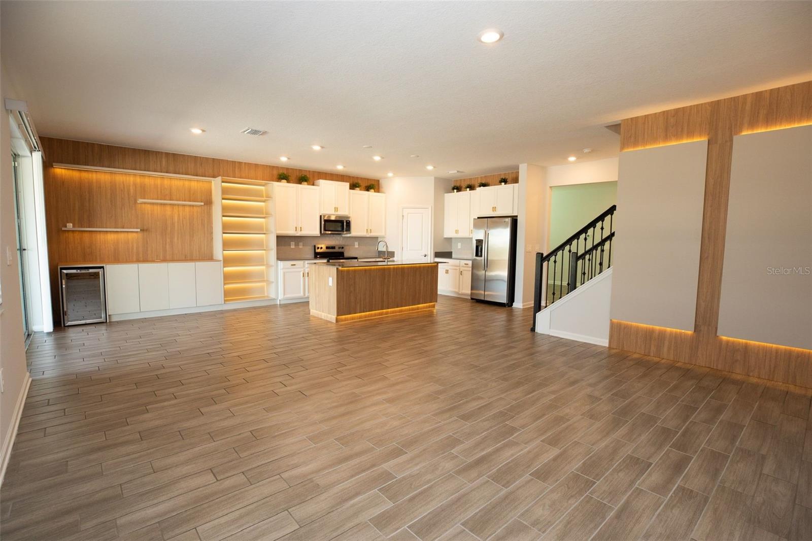 8162 SAYINGS DR, WINTER GARDEN, FL, 34787