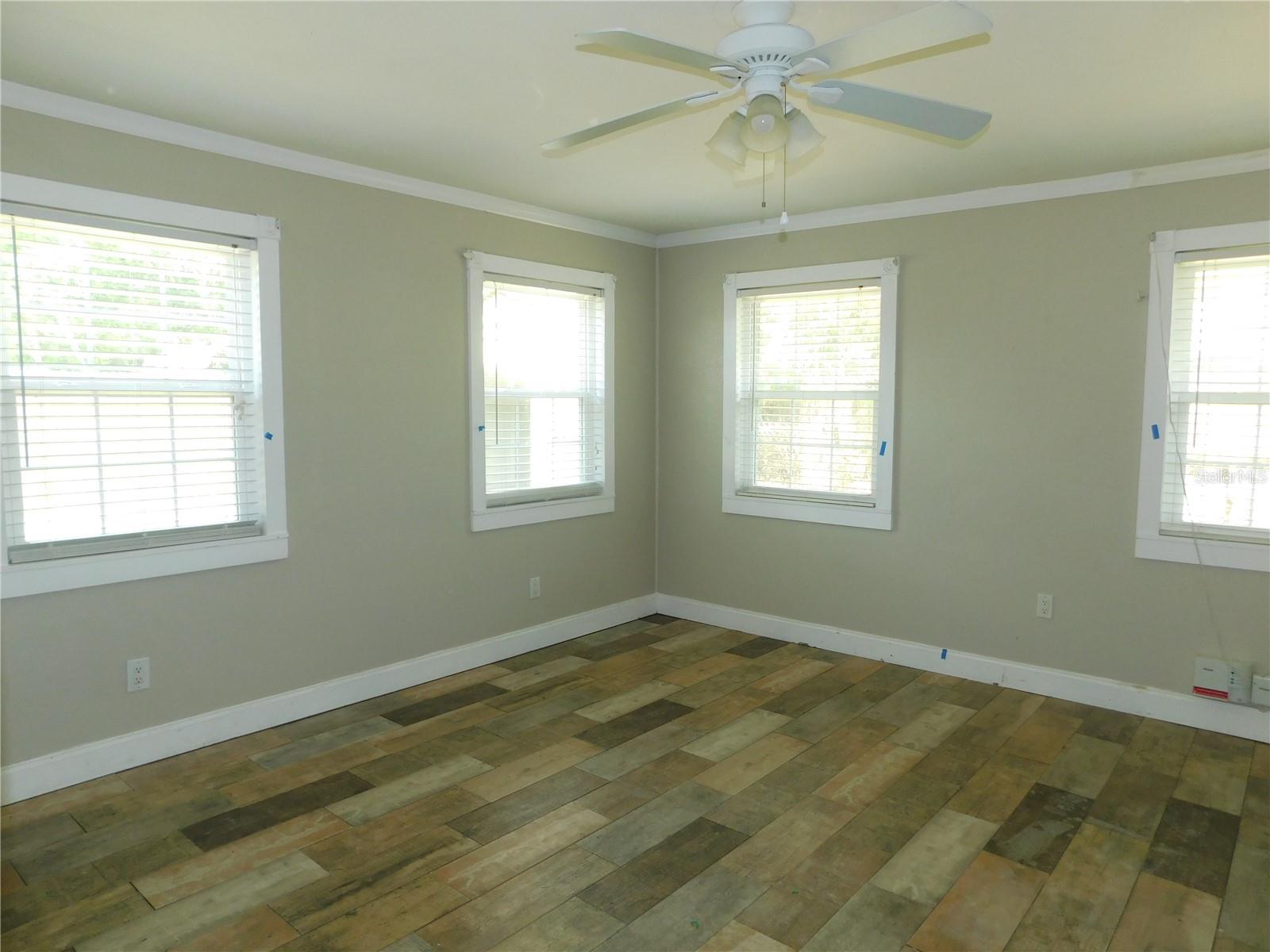 675 WOODDELL DR, SAFETY HARBOR, FL, 34695