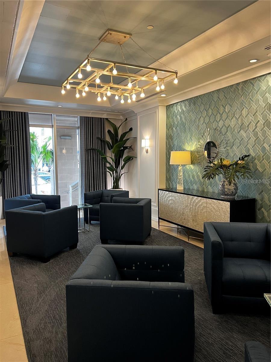 1350 MAIN ST #200, SARASOTA, FL, 34236