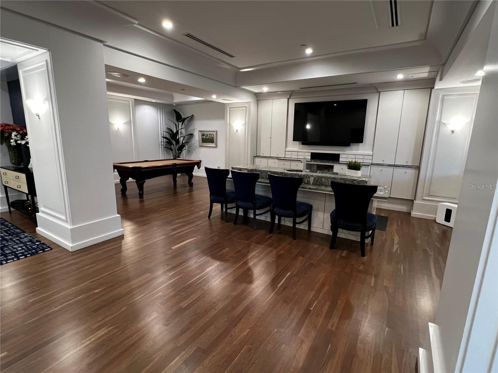 1350 MAIN ST #200, SARASOTA, FL, 34236