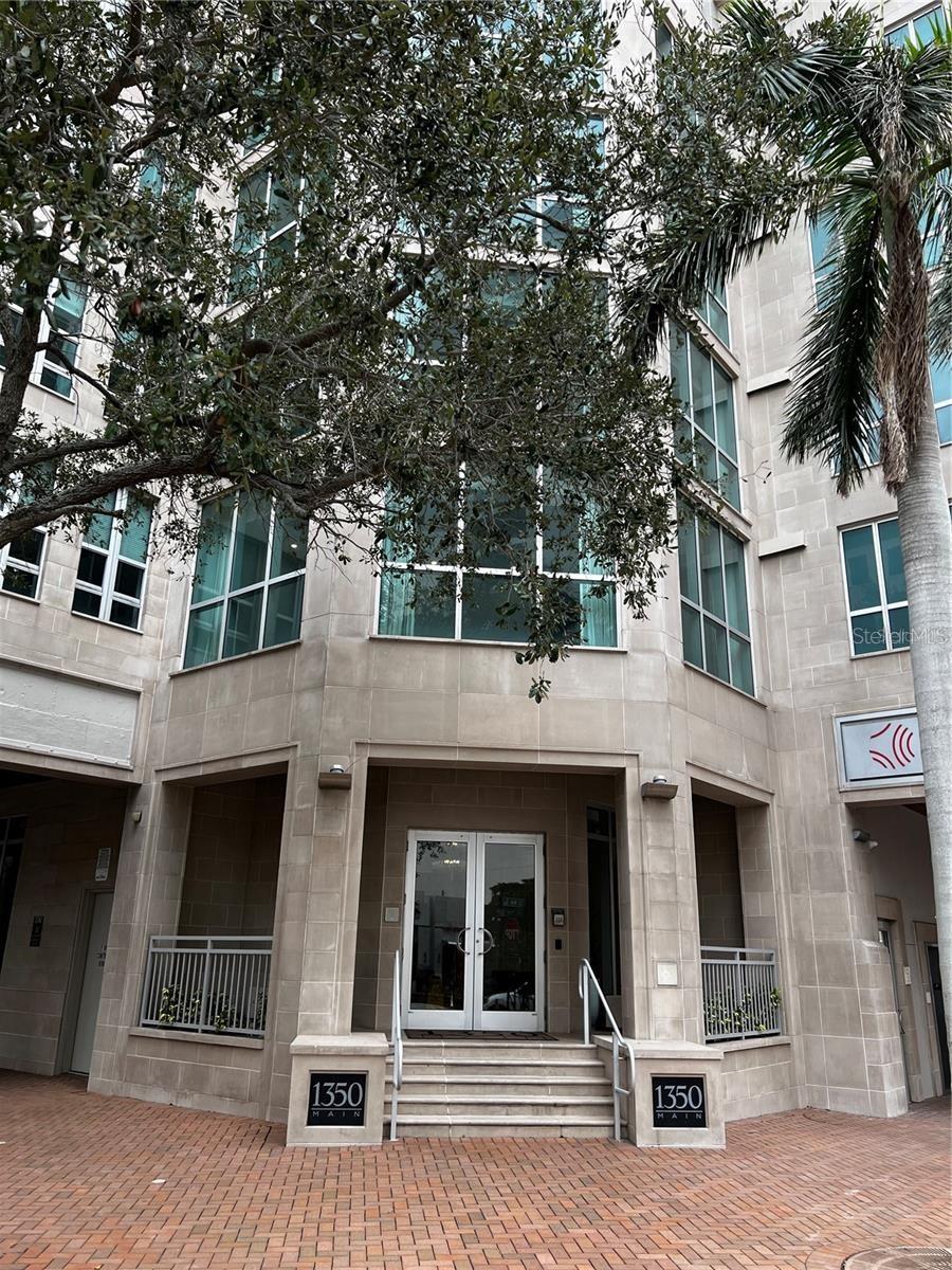 1350 MAIN ST #200, SARASOTA, FL, 34236