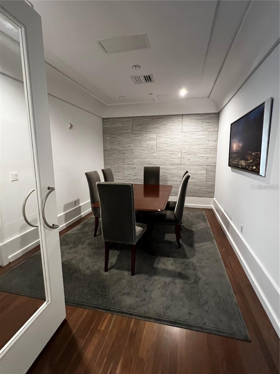 1350 MAIN ST #200, SARASOTA, FL, 34236