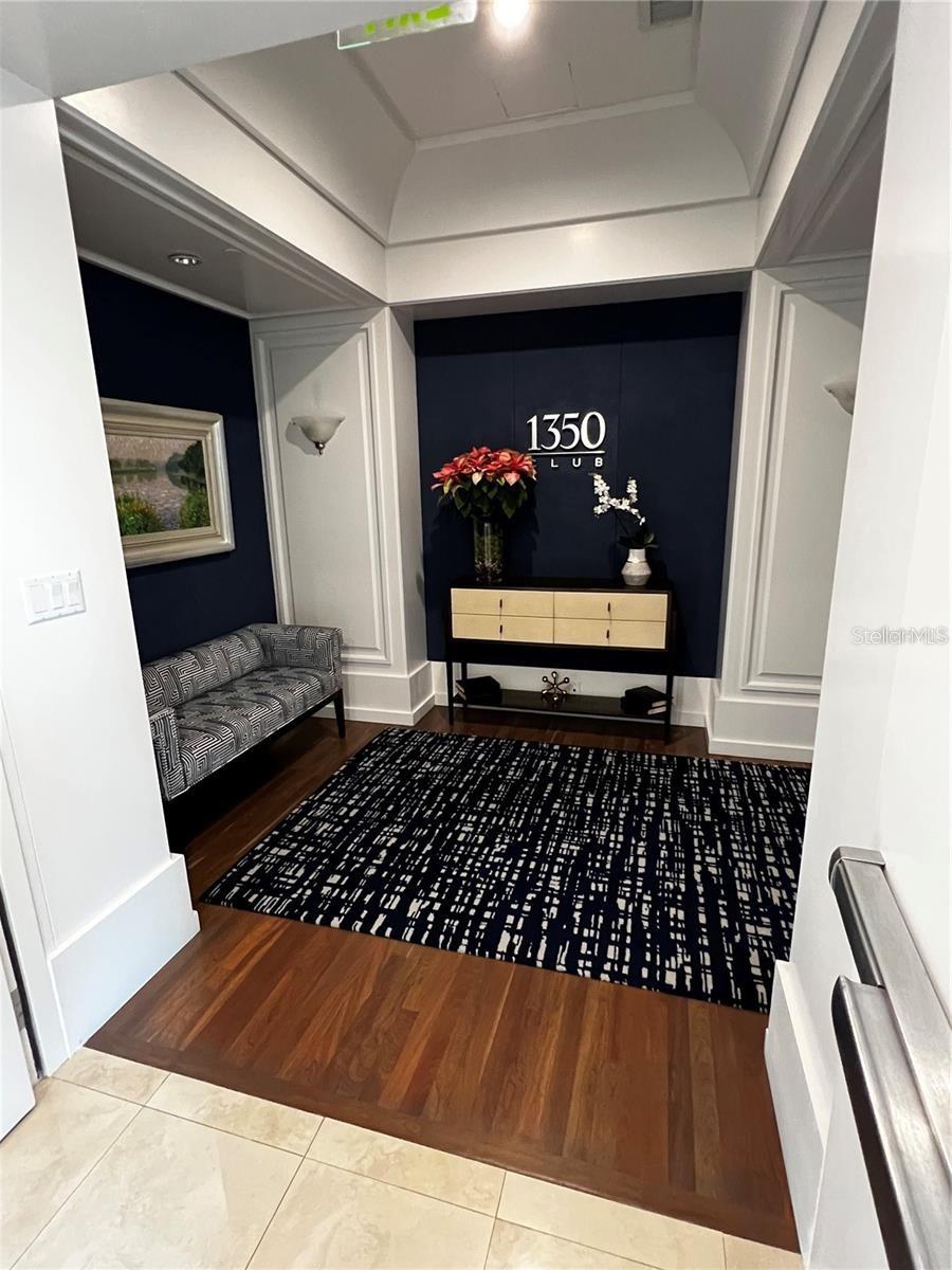 1350 MAIN ST #200, SARASOTA, FL, 34236