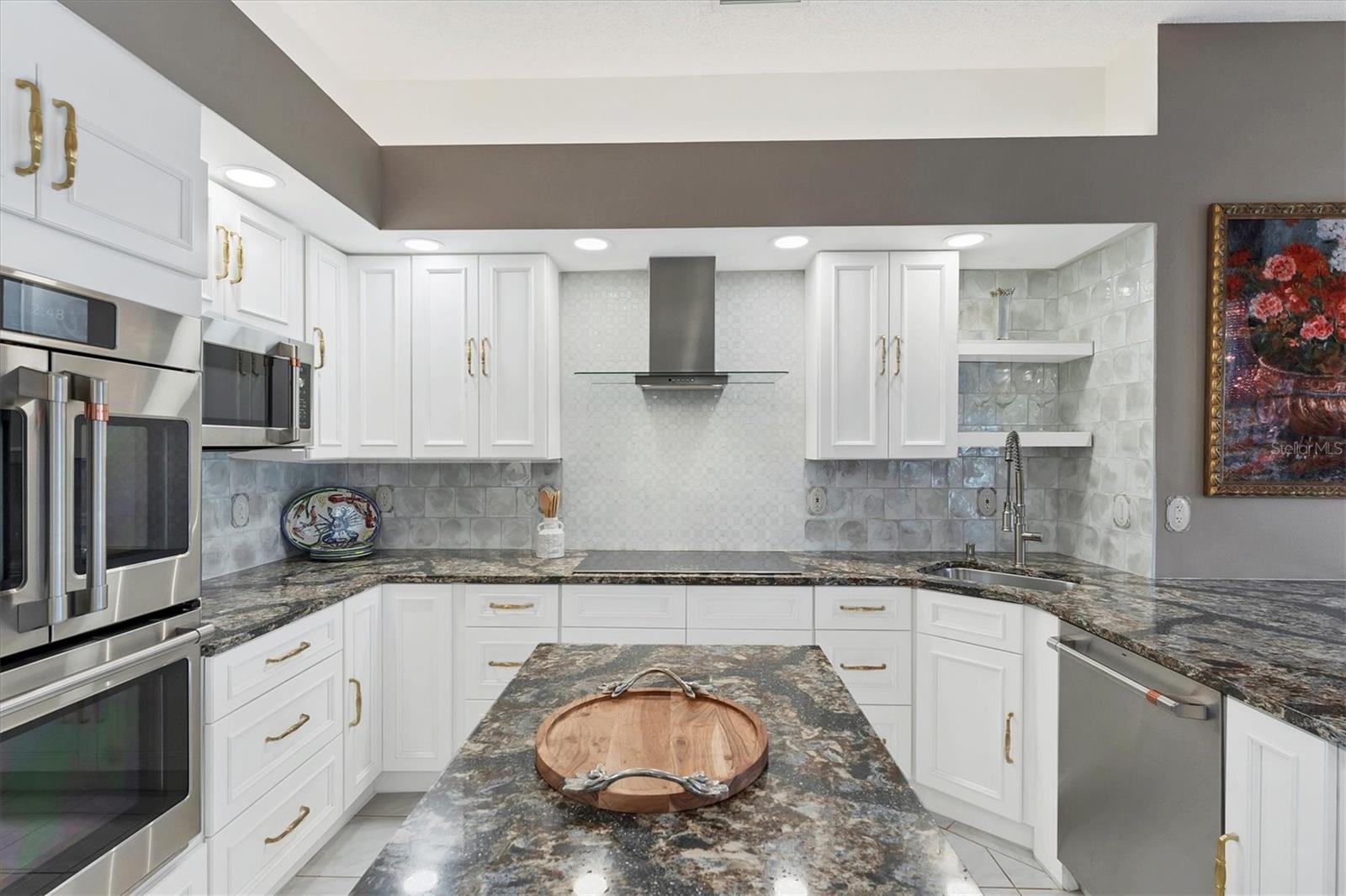 8348 9TH AVENUE TER NW, BRADENTON, FL, 34209