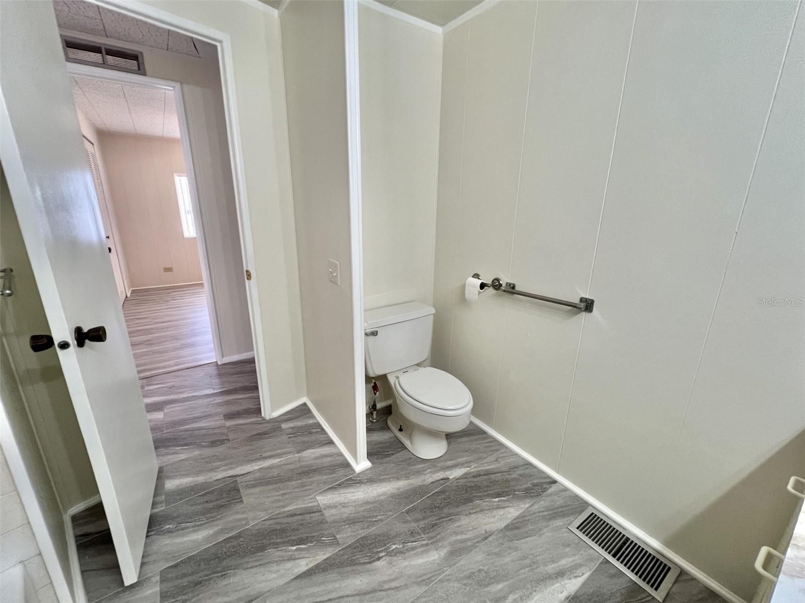 149 ROYAL PALM DR, LEESBURG, FL, 34748