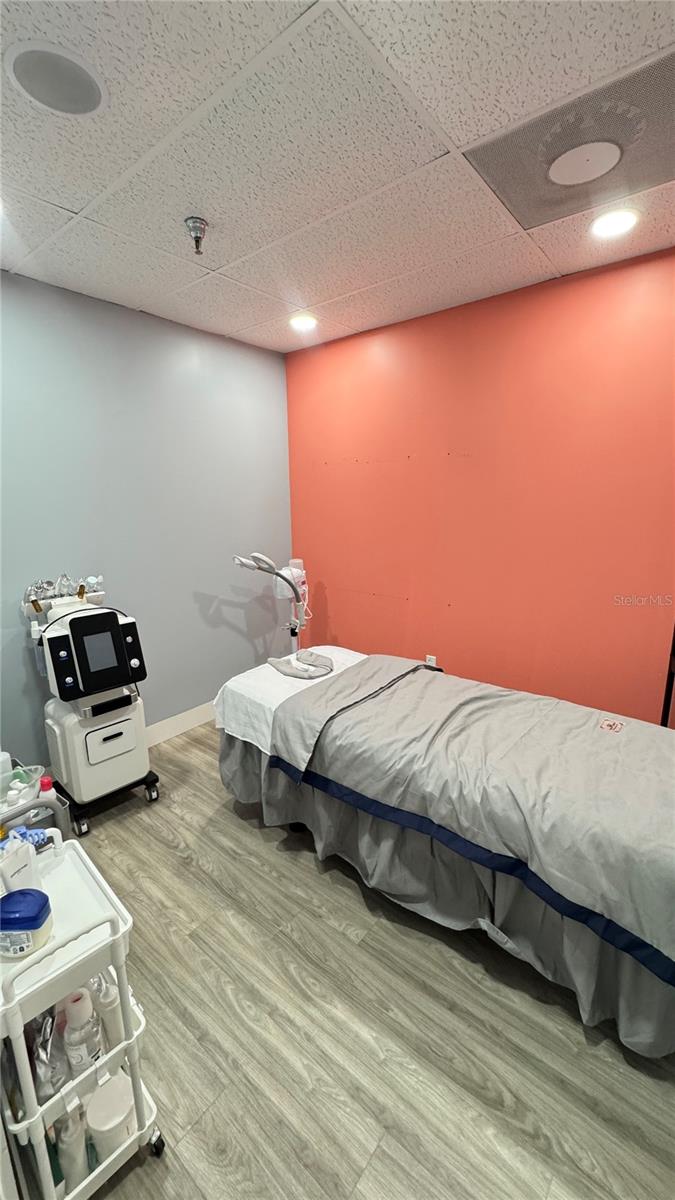 670 N ORLANDO AVE #202, MAITLAND, FL, 32751