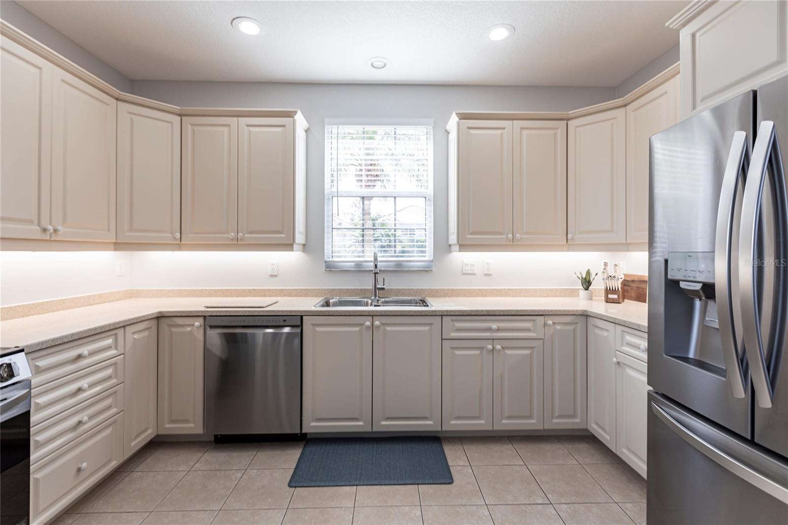 180 HIBISCUS DR #112, PUNTA GORDA, FL, 33950