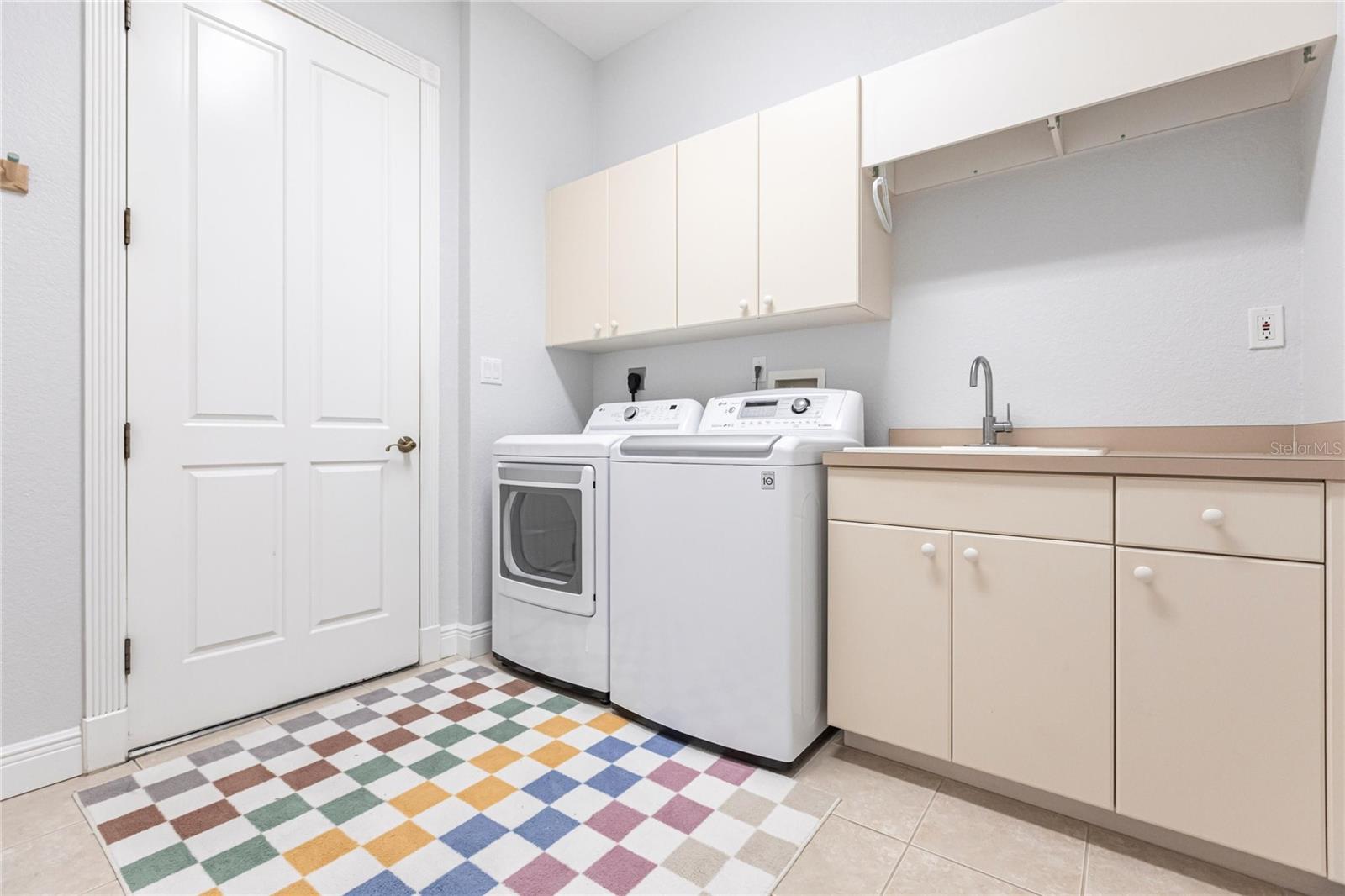 180 HIBISCUS DR #112, PUNTA GORDA, FL, 33950