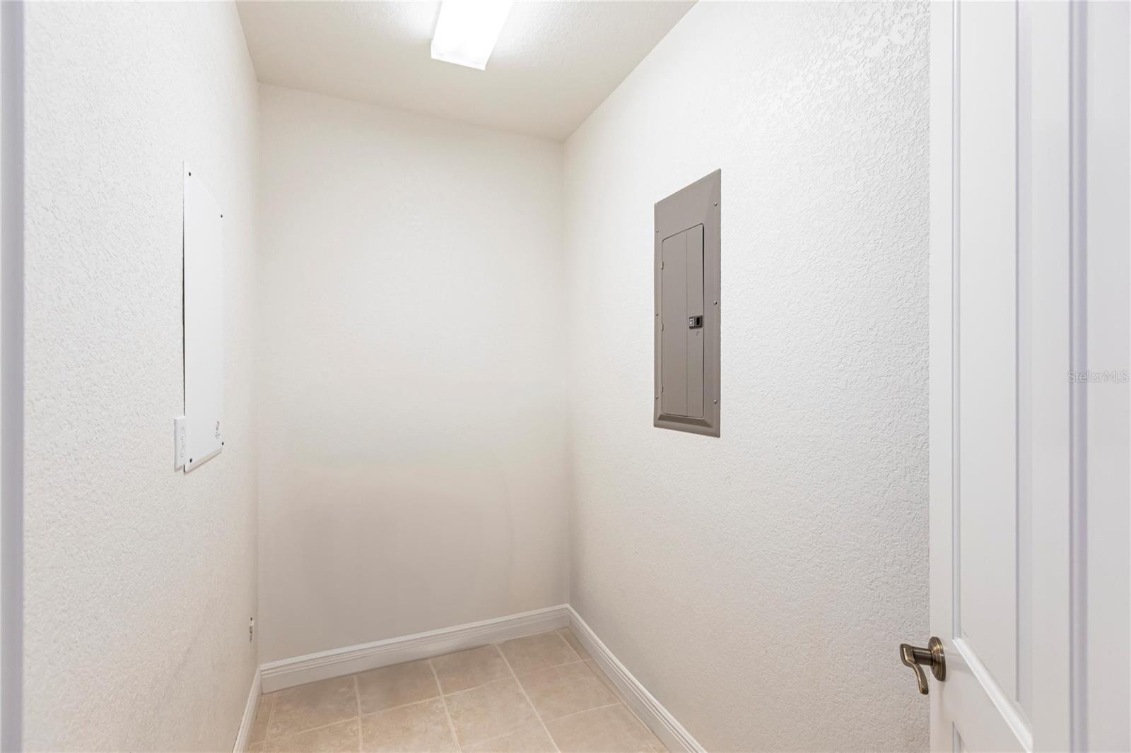 180 HIBISCUS DR #112, PUNTA GORDA, FL, 33950