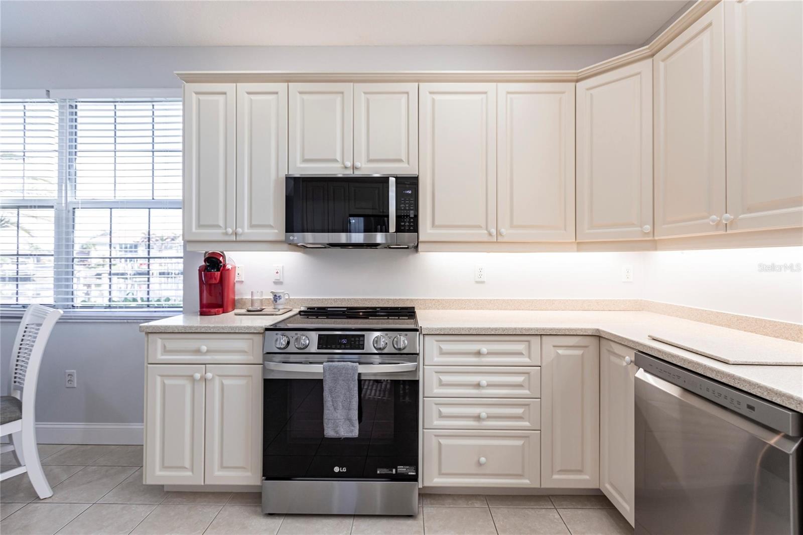 180 HIBISCUS DR #112, PUNTA GORDA, FL, 33950
