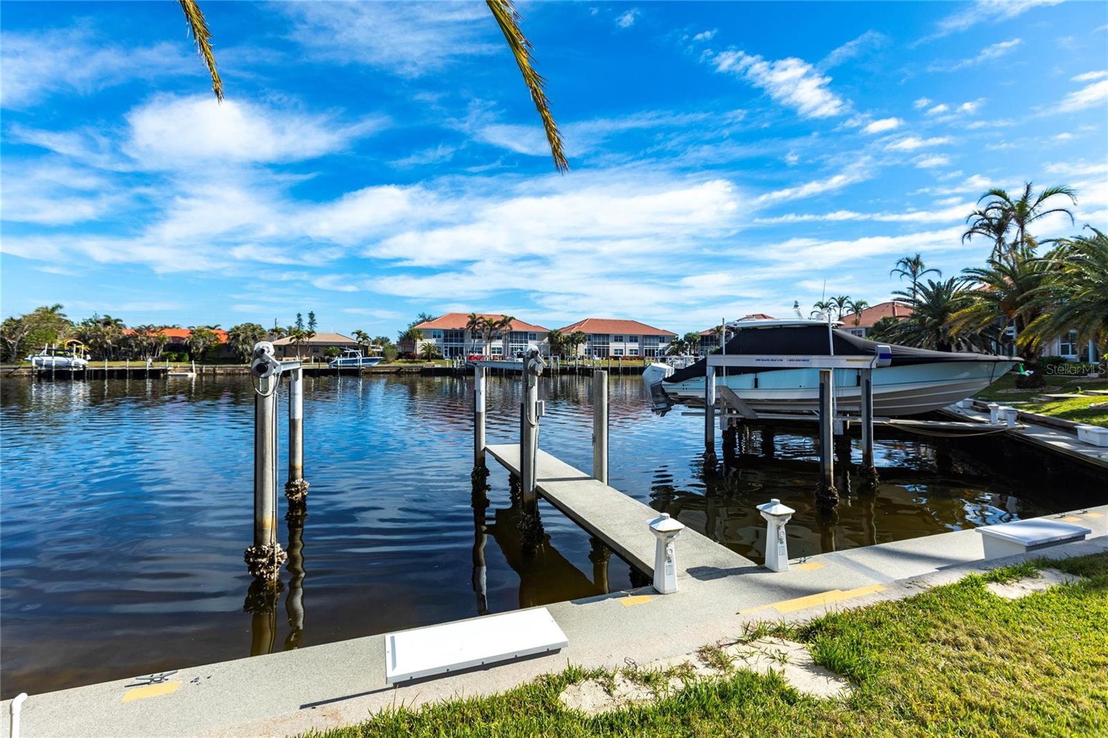 180 HIBISCUS DR #112, PUNTA GORDA, FL, 33950