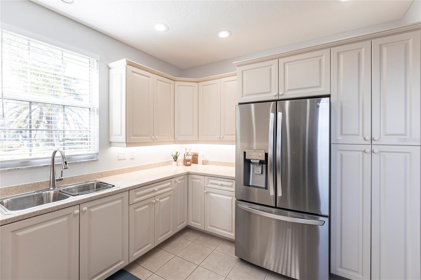180 HIBISCUS DR #112, PUNTA GORDA, FL, 33950