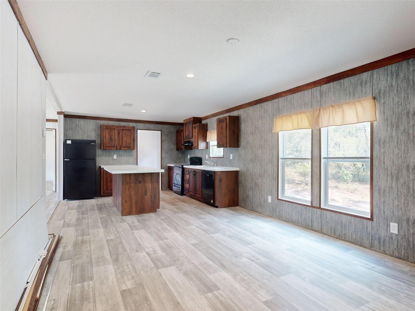641 NE 130TH AVE, WILLISTON, FL, 32696