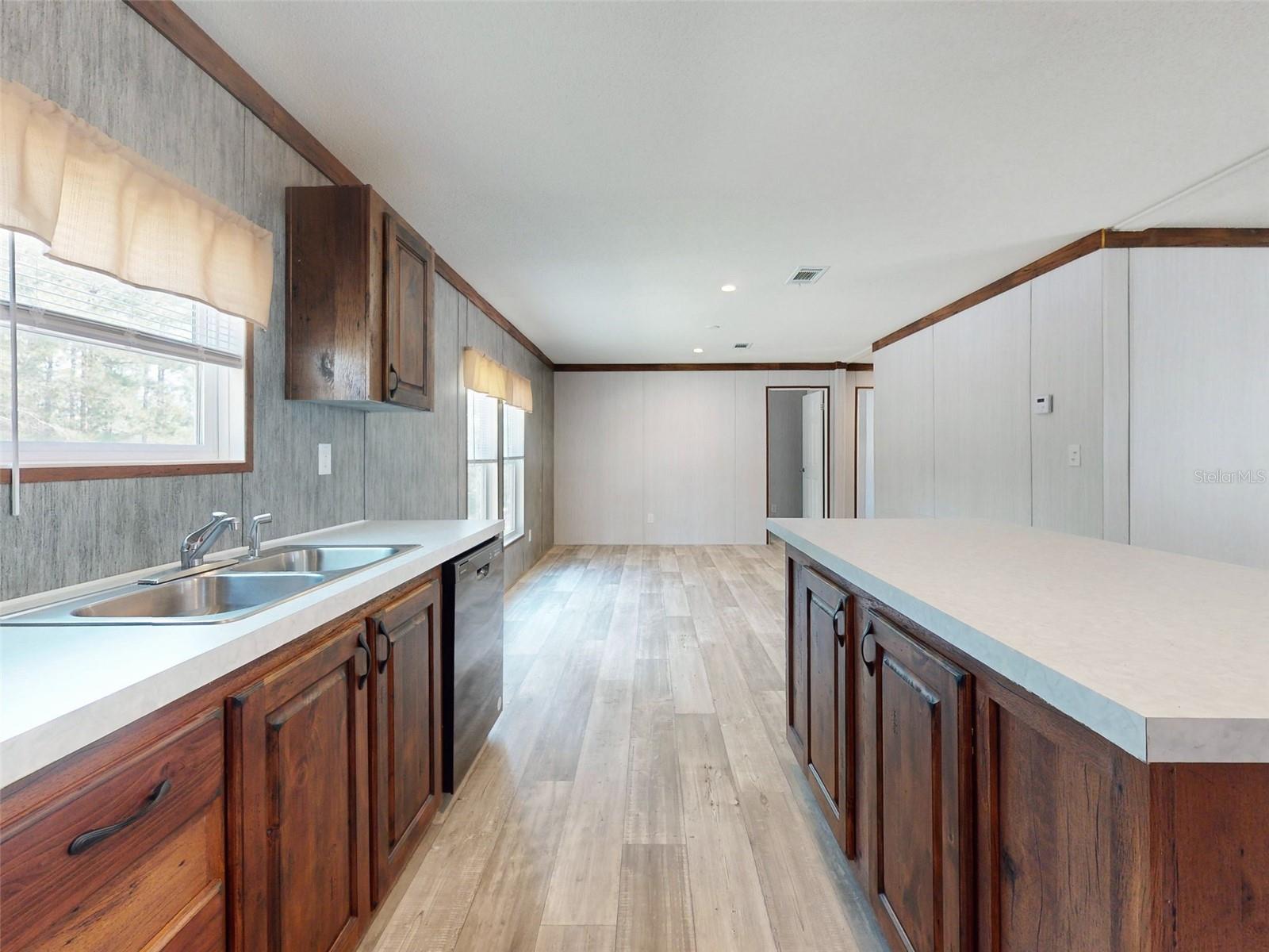641 NE 130TH AVE, WILLISTON, FL, 32696