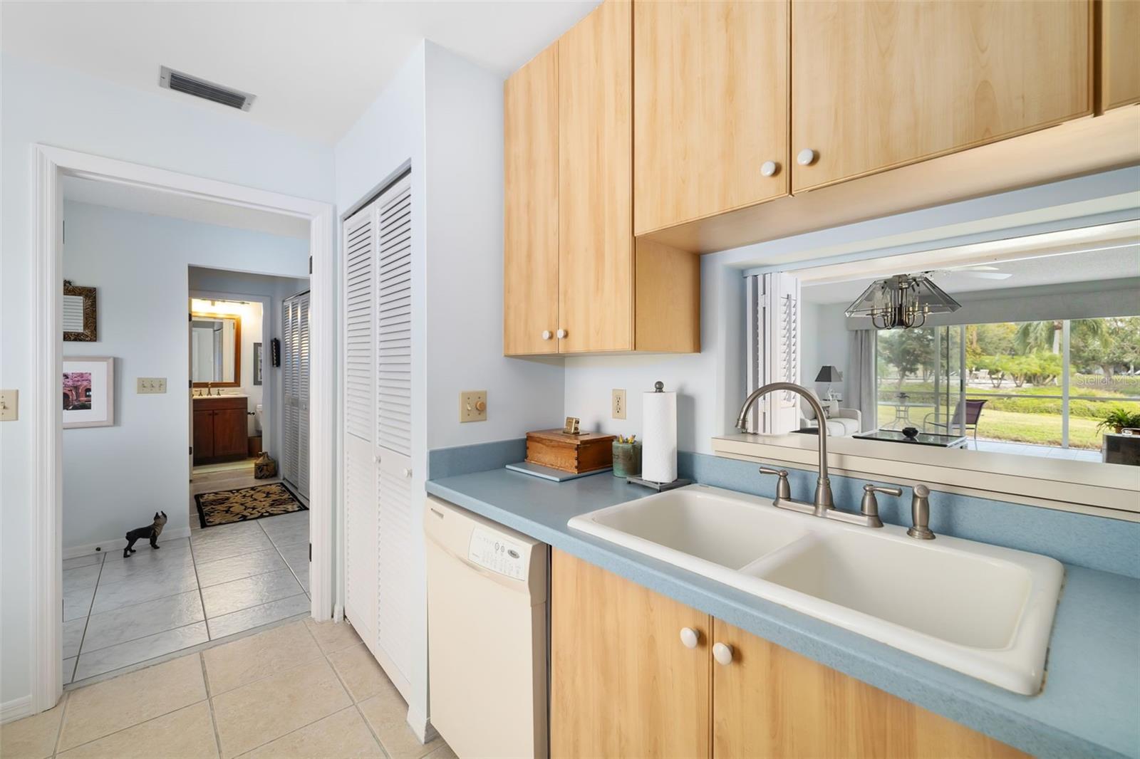 3020 RINGWOOD MDW #11, SARASOTA, FL, 34235