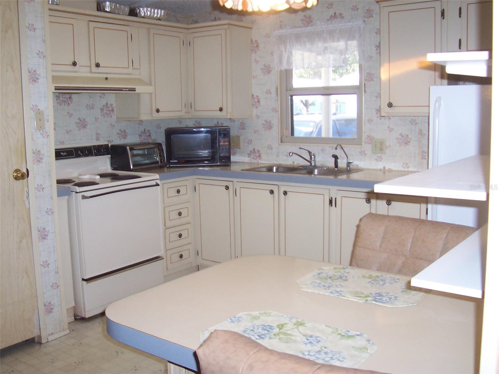 36110 ASTER AVE, ZEPHYRHILLS, FL, 33541