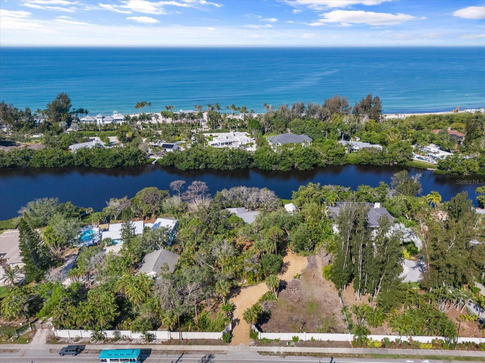 7536 MIDNIGHT PASS RD, SARASOTA, FL, 34242