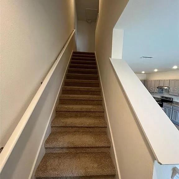 1125 BLUE JAY DR, DAVENPORT, FL, 33837