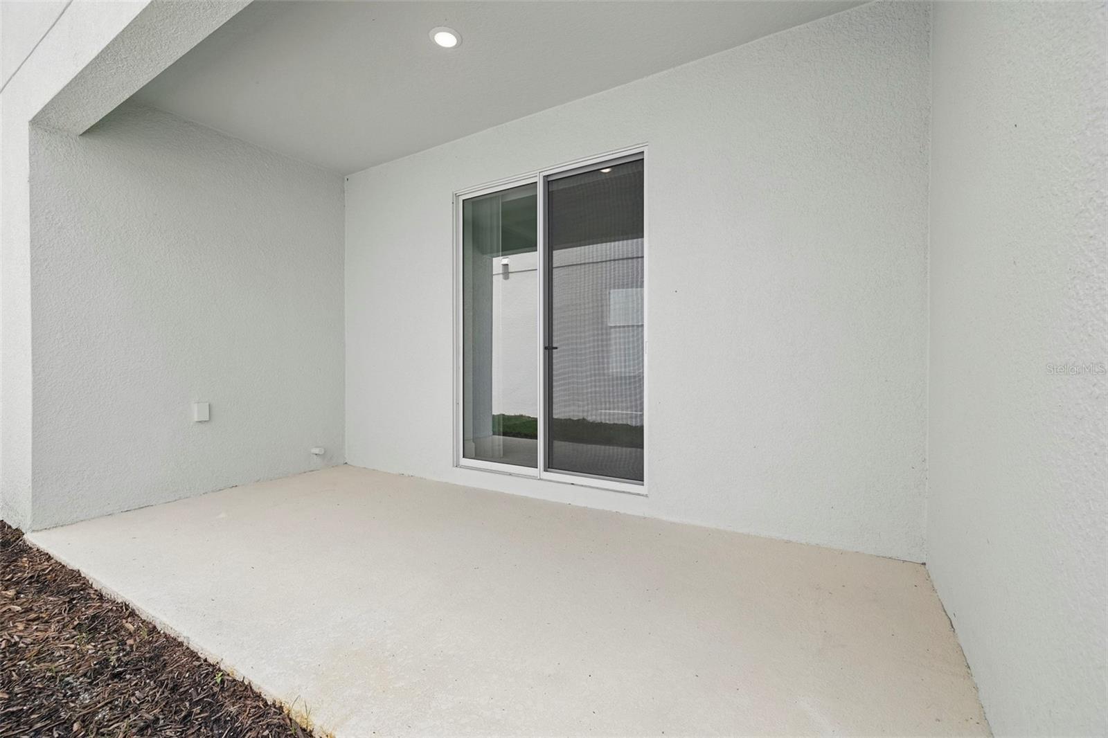 520 ORIENT AVE, DEBARY, FL, 32713