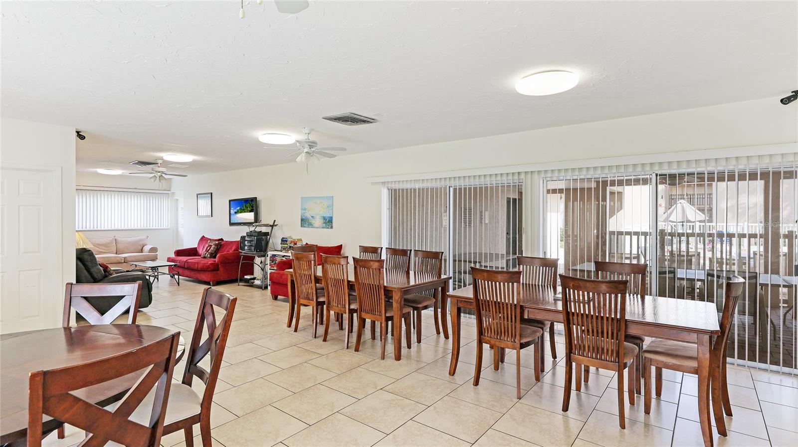 2782 WOODGATE LN #18, SARASOTA, FL, 34231